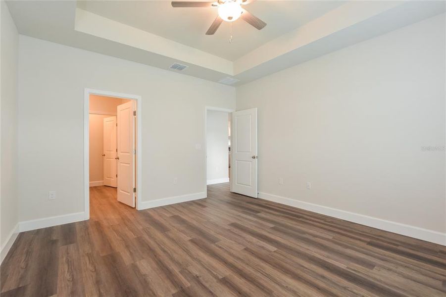 Spacious, unfurnished interior of a new home in , North Port (Image 23).