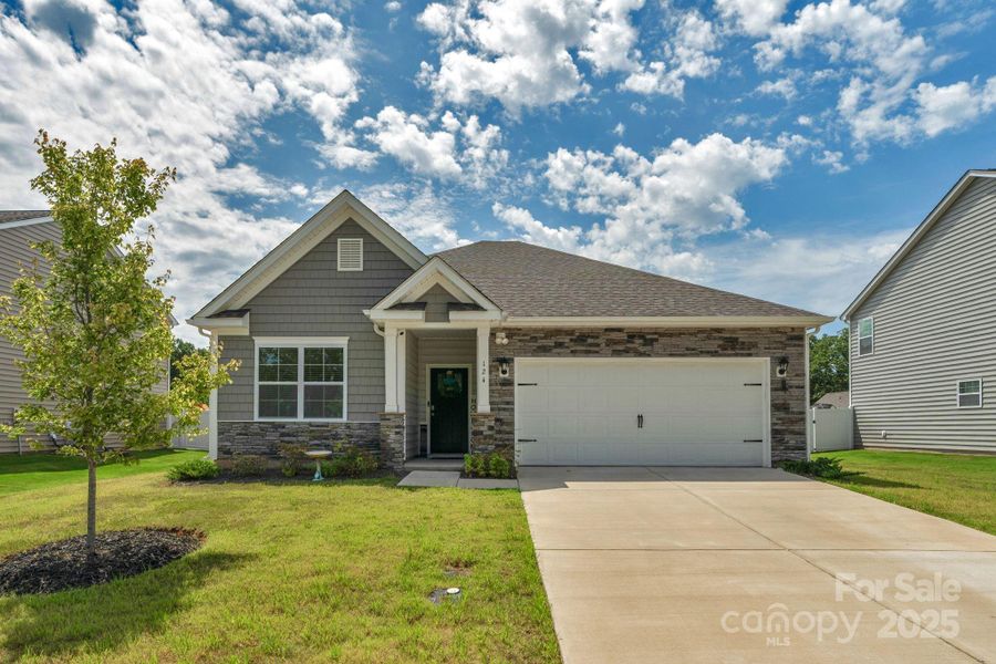 124 Hickory Ridge Drive 124 Hickory Ridge Drive