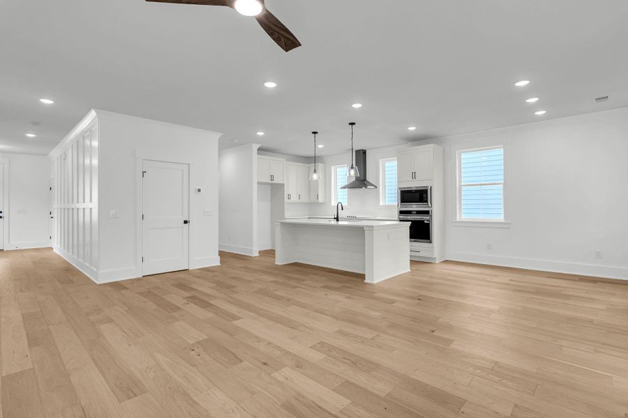 Spacious, unfurnished interior of a new home in , Charleston (Image 40). Spacious, unfurnished interior of a new home in , Charleston (Image 40).