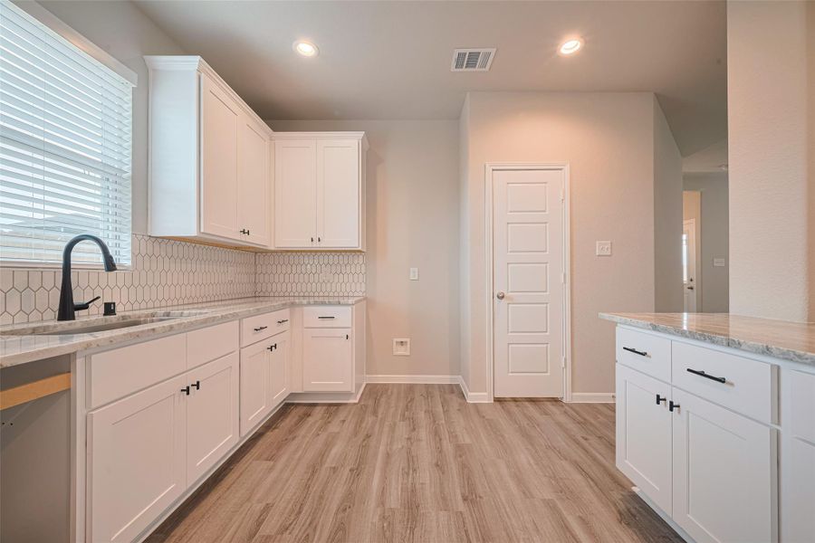 Furnished interior view inside a new home in La Segarra, Brookshire (Image 7).