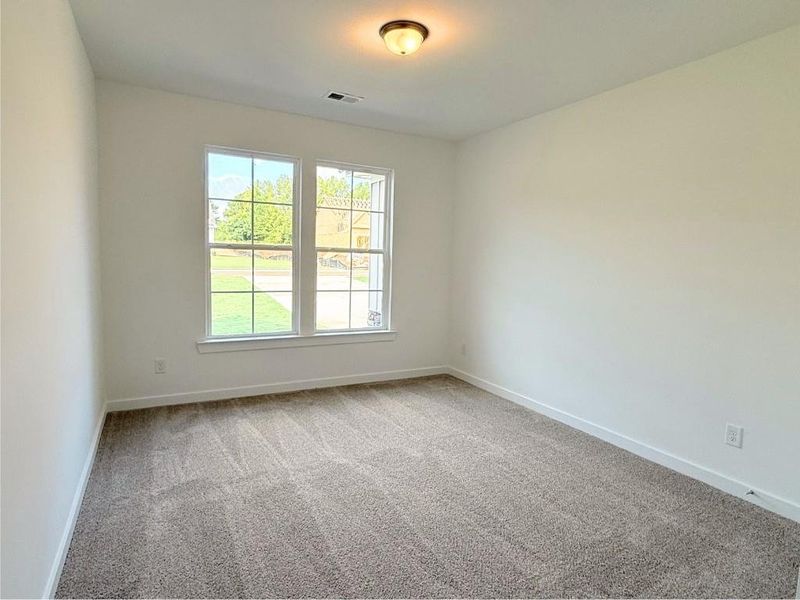 Spacious, unfurnished interior of a new home in Westlyn, Winder (Image 17).