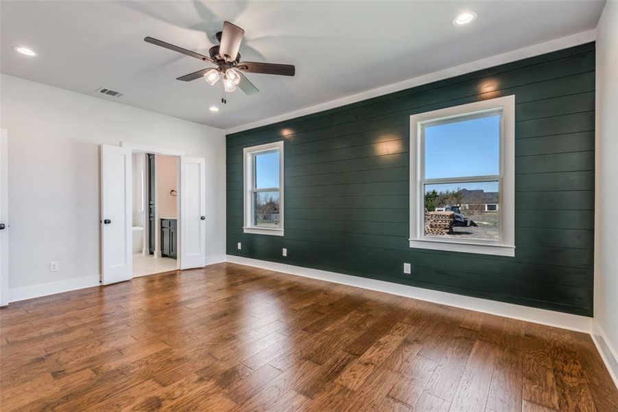 Spacious, unfurnished interior of a new home in , Nevada (Image 26).