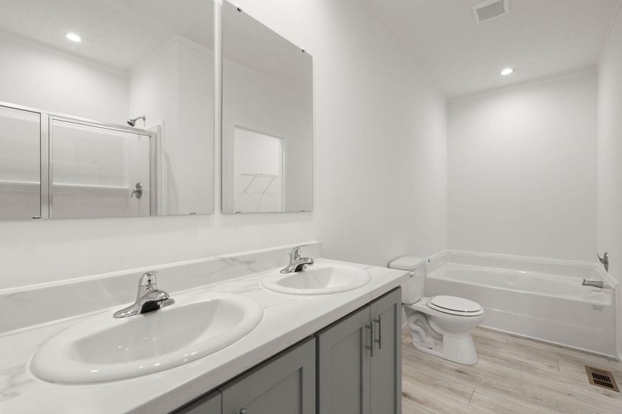 Furnished interior view inside a new home in , Cottageville (Image 9).