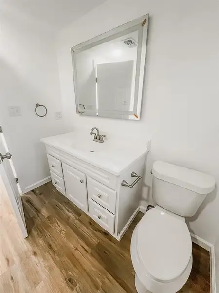 Furnished interior view inside a new home in , Brownwood (Image 4).