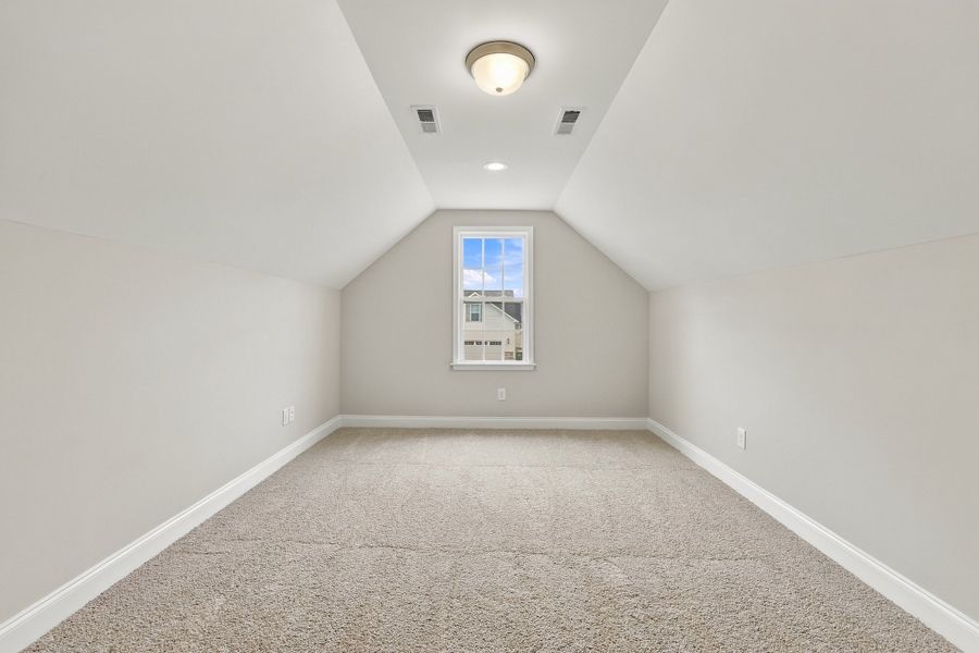 Spacious, unfurnished interior of a new home in Davenport Farms, Winterville (Image 15).