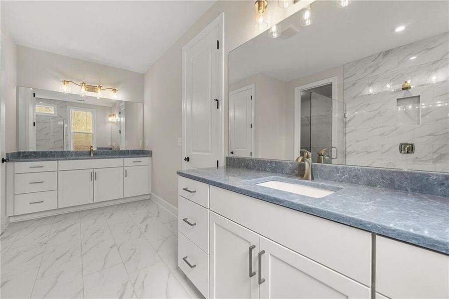 Furnished interior view inside a new home in Cresswind Georgia at Twin Lakes, Hoschton (Image 5). Furnished interior view inside a new home in Cresswind Georgia at Twin Lakes, Hoschton (Image 5).