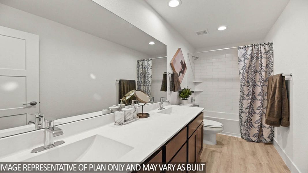 Furnished interior view inside a new home in River Ranch Estates, Dayton (Image 32).