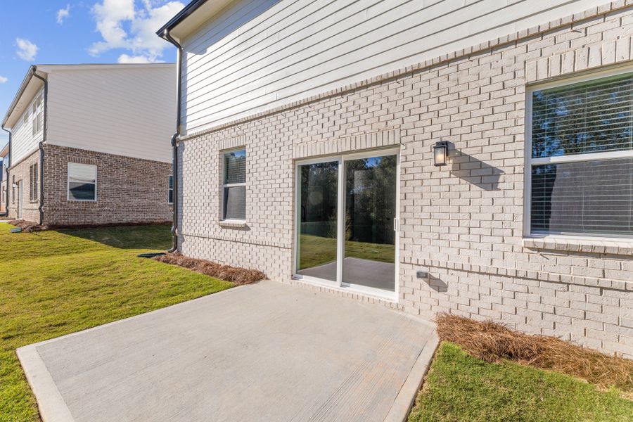 A building with a glass door.