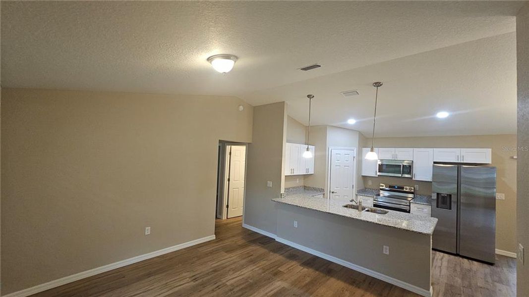 Image 28 of a home in .