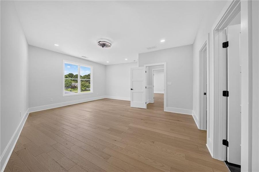 Spacious, unfurnished interior of a new home in , Loganville (Image 61). Spacious, unfurnished interior of a new home in , Loganville (Image 61).