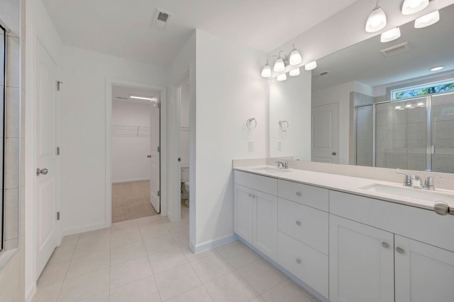 Furnished interior view inside a new home in Providence Creek, Fuquay Varina (Image 10).