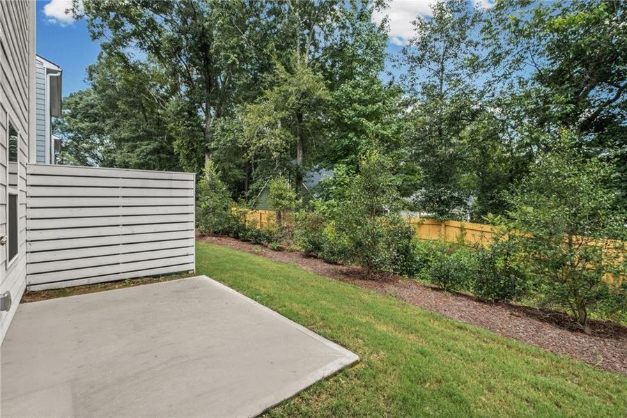 Exterior details and patio area of a home in , Powder Springs (Image 24).