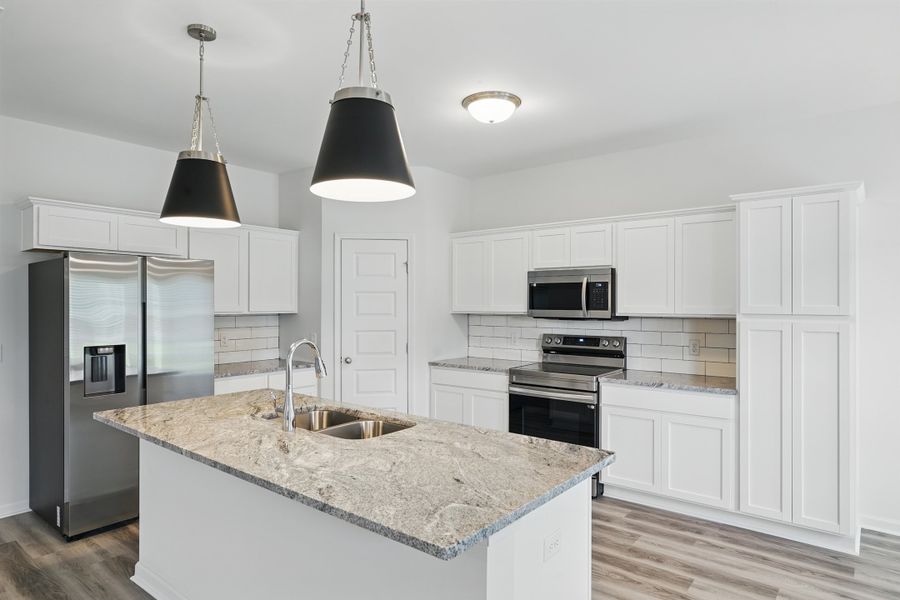Representative furnished interior of a home built from the The Screven - Covenant by RTS Homes in Doctor's Creek, Ludowici (Image 12).