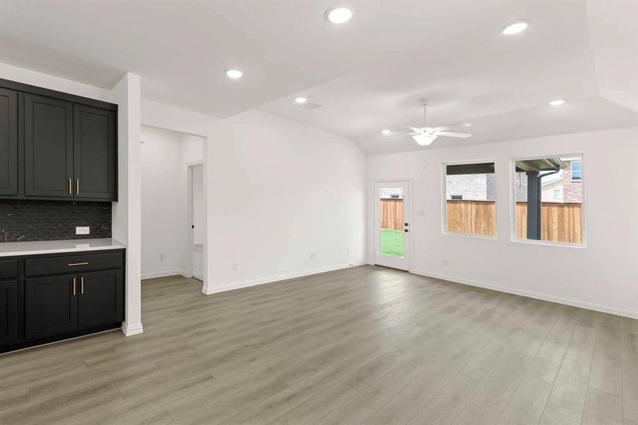 Image 28 of a home in Creekview Fossil Ridge.