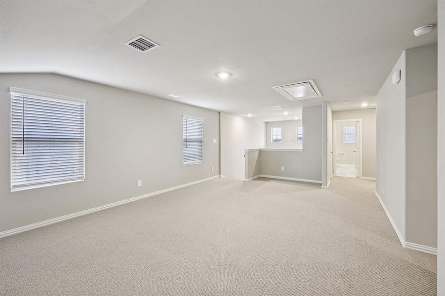 Spacious, unfurnished interior of a new home in Parks at Foster Crossing - Spring Series, Anna (Image 31).