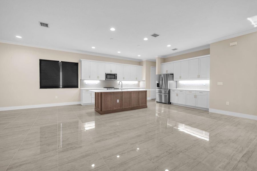 Image 60 of a home in .