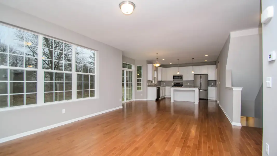 Representative unfurnished interior of a home built from the The Winslow by Norfolk Homes in Offsite Builds Southern Michigan, Ann Arbor (Image 59).