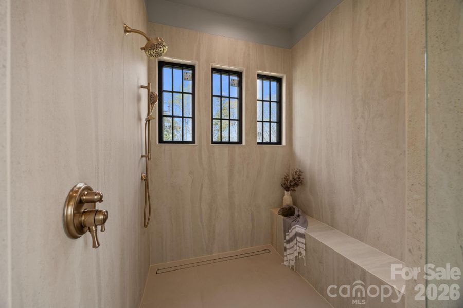 Image 42 of a home in .