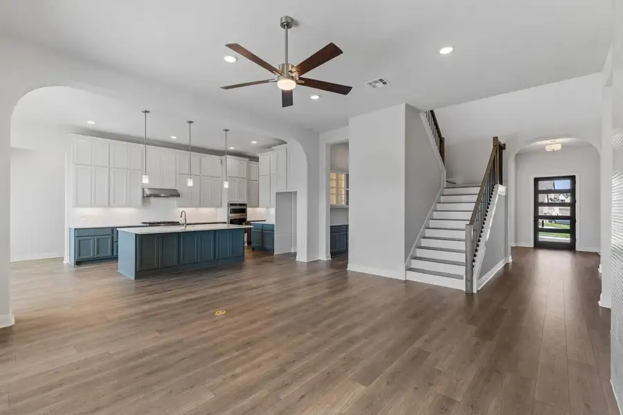 Colinas A Family room