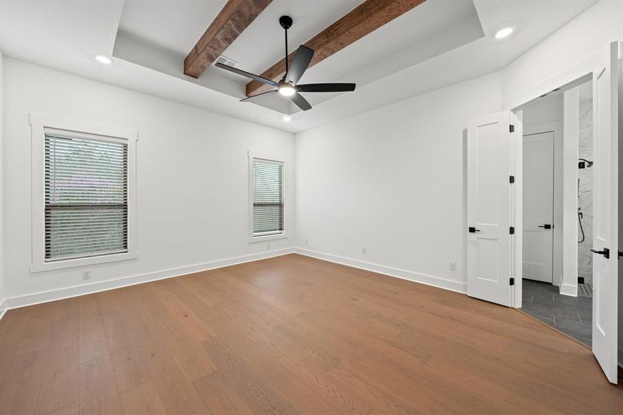 Spacious, unfurnished interior of a new home in , Krugerville (Image 13).