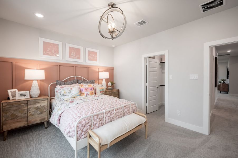 Representative furnished interior of a home built from the Cormorant by Tri Pointe Homes in Trillium, Richmond (Image 38).