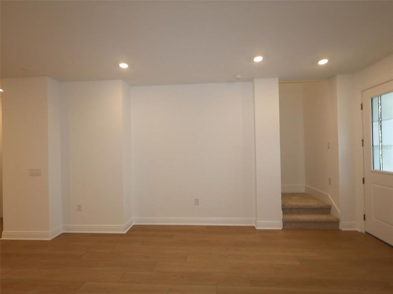 Spacious, unfurnished interior of a new home in SeaFlower, Bradenton (Image 11).