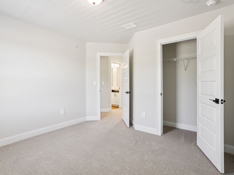 Spacious, unfurnished interior of a new home in Hemingway - Highland Series, Cumming (Image 18). Spacious, unfurnished interior of a new home in Hemingway - Highland Series, Cumming (Image 18).
