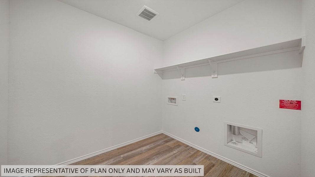 Spacious, unfurnished interior of a new home in Grand Pines, Magnolia (Image 21).