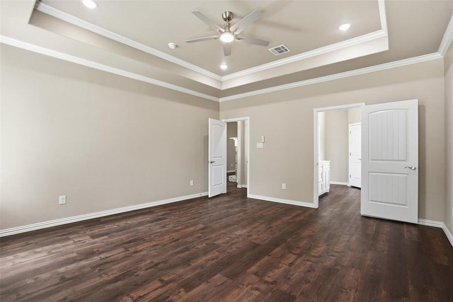 Spacious, unfurnished interior of a new home in , Cleburne (Image 23). Spacious, unfurnished interior of a new home in , Cleburne (Image 23).