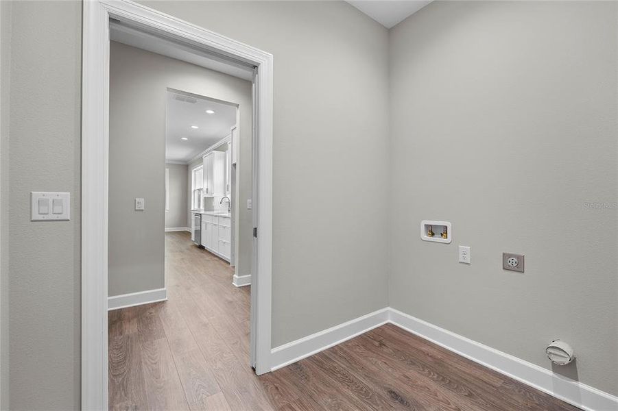 Spacious, unfurnished interior of a new home in , Mulberry (Image 30).