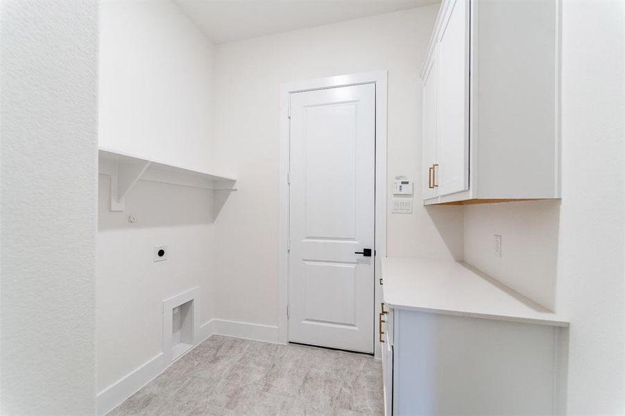 Spacious, unfurnished interior of a new home in Sonoma Verde, Rockwall (Image 13).