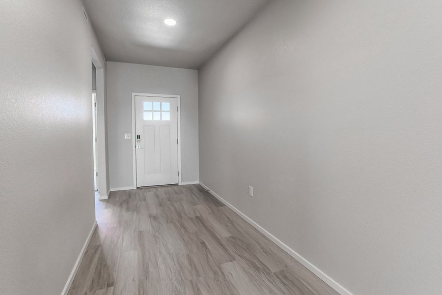 Spacious, unfurnished interior of a new home in Prairie Song, Windsor (Image 43). Spacious, unfurnished interior of a new home in Prairie Song, Windsor (Image 43).