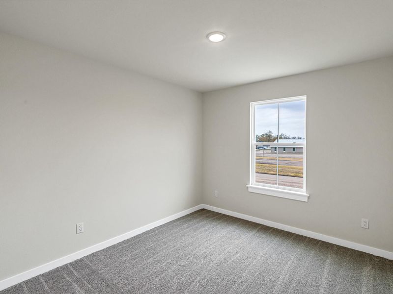 Spacious, unfurnished interior of a new home in , Hempstead (Image 24).