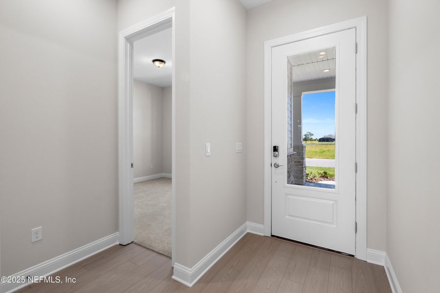 Spacious, unfurnished interior of a new home in Madeira, St. Augustine (Image 24).