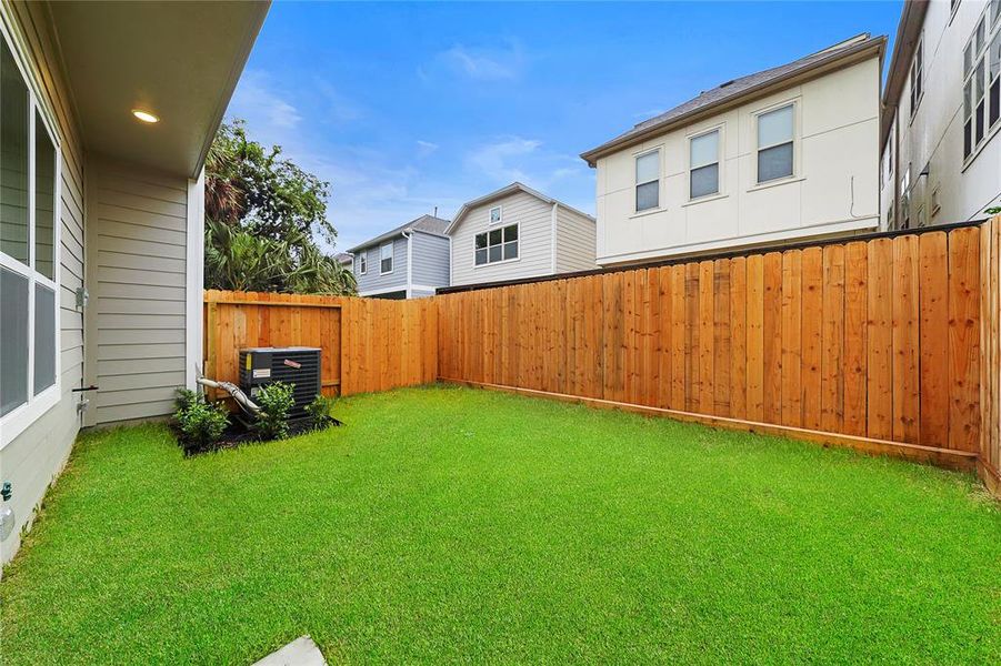 Backyard (Sample photos of a completed Bordeaux floor plan.)