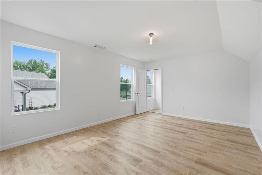 Spacious, unfurnished interior of a new home in , Hoschton (Image 23).