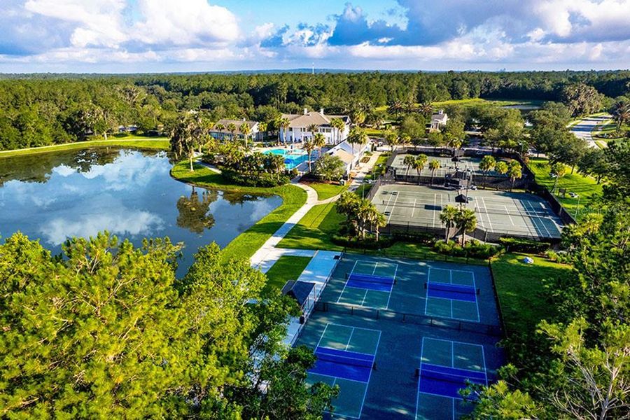 Community amenities in Southern Hills, Brooksville (Image 7).
