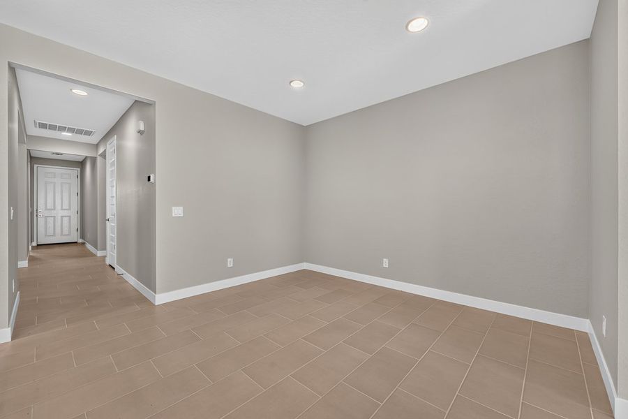 Spacious, unfurnished interior of a new home in Combs Ranch, San Tan Valley (Image 15). Spacious, unfurnished interior of a new home in Combs Ranch, San Tan Valley (Image 15).