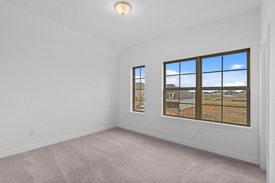 Spacious, unfurnished interior of a new home in The Meadows at Imperial Oaks, Conroe (Image 11). Spacious, unfurnished interior of a new home in The Meadows at Imperial Oaks, Conroe (Image 11).