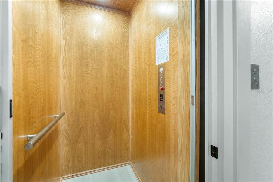 Close-up of interior finishes inside a home in , Cortez (Image 13). Close-up of interior finishes inside a home in , Cortez (Image 13).