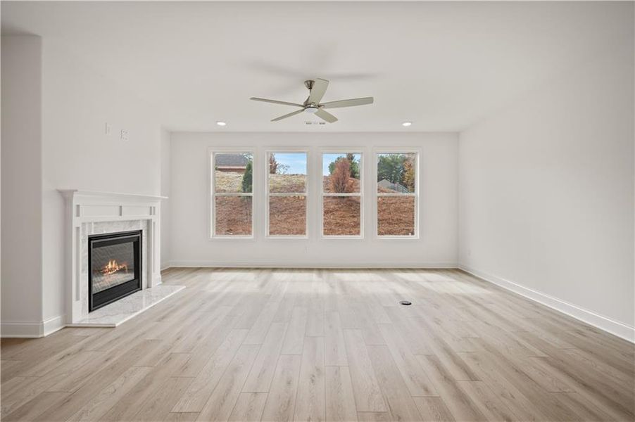 Spacious, unfurnished interior of a new home in Echols Farm, Hiram (Image 11).