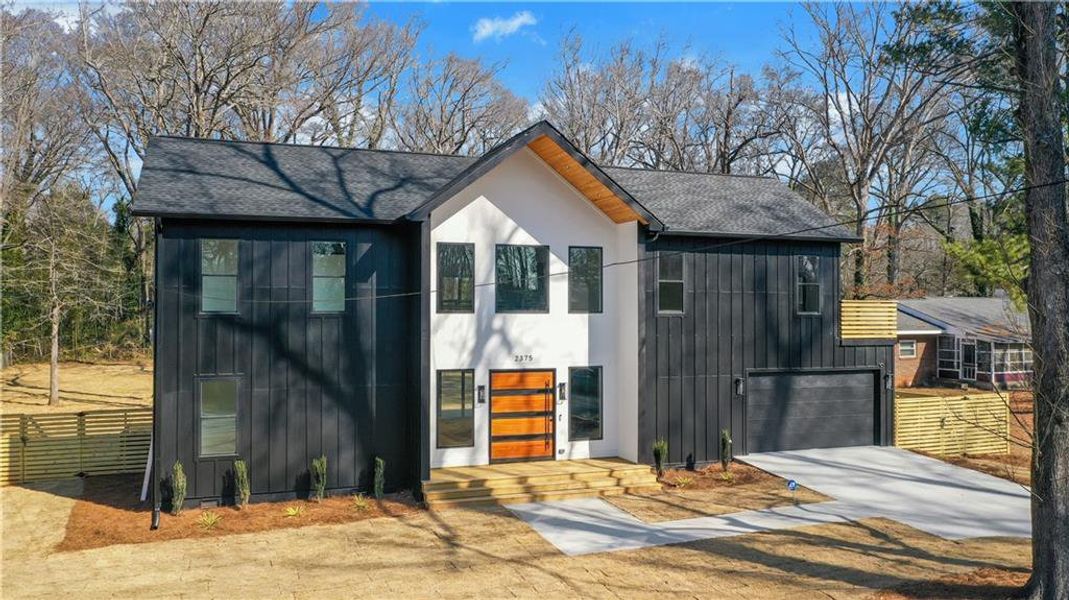 Front exterior of a new home in , Atlanta, GA, highlighting curb appeal (Image 29). Front exterior of a new home in , Atlanta, GA, highlighting curb appeal (Image 29).