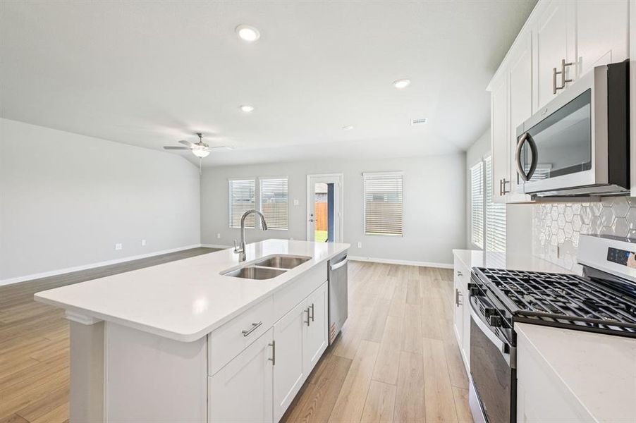 Photo is not of the actual home, but is an inspirational photo of builder’s model home and may depict options, furnishings, and/or decorator features that are not included.