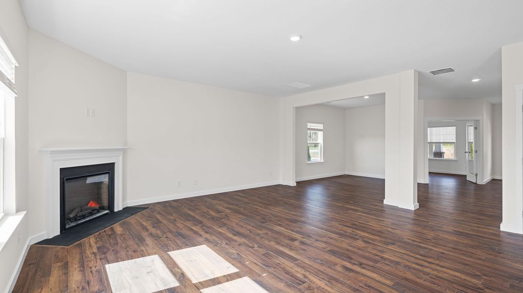 Spacious, unfurnished interior of a new home in Prairie Pass, Apison (Image 20).