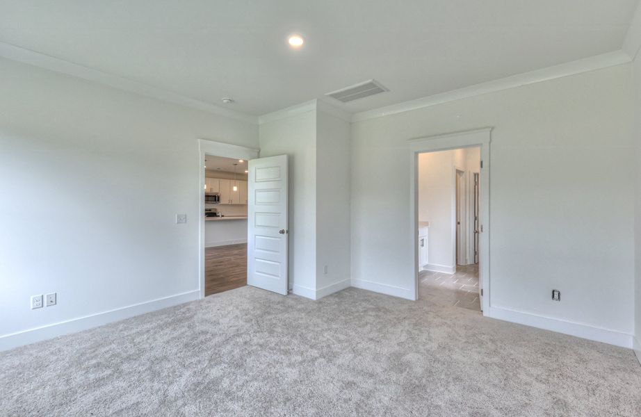 *Photo of Cleveland Plan. Design Features may vary per community.