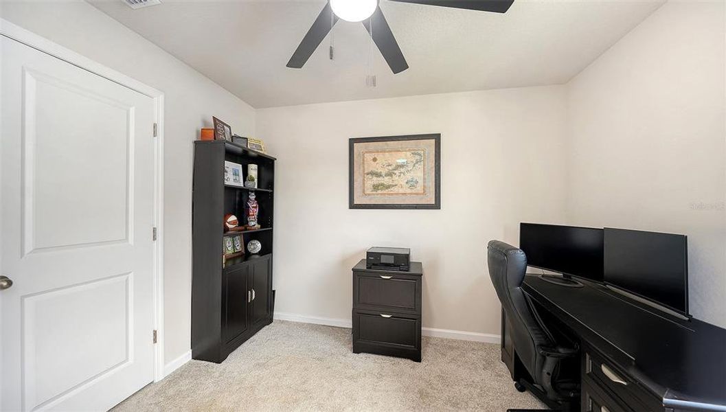 Furnished interior view inside a new home in , Bradenton (Image 45).