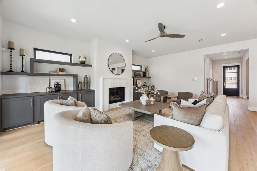 Furnished interior view inside a new home in Garden Oaks and Oak Forest, Houston (Image 41).
