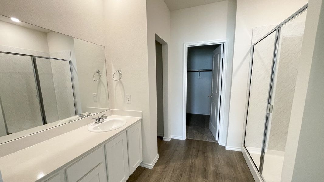 Furnished interior view inside a new home in Hanolley Hills, Sherman (Image 6).