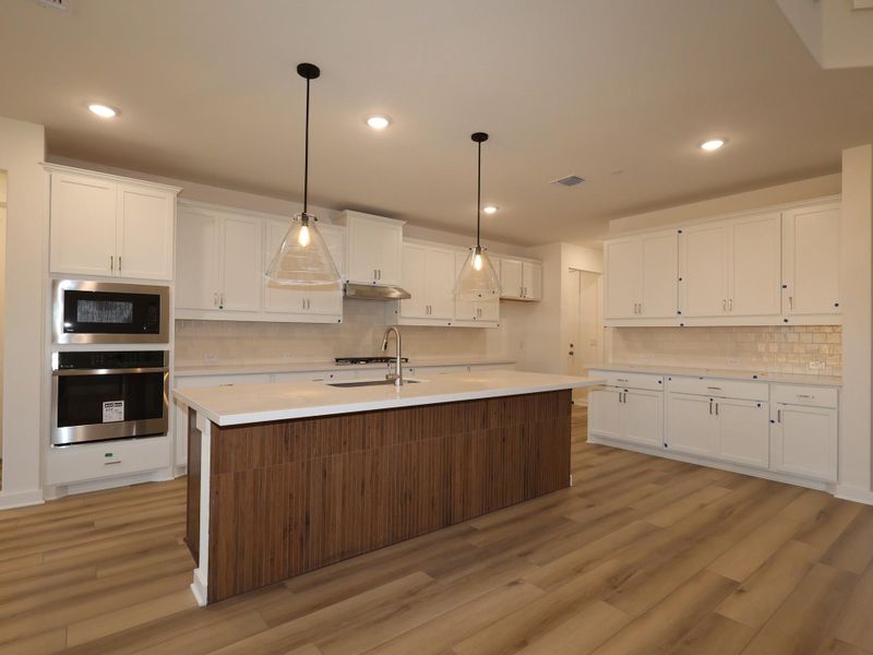 Furnished interior view inside a new home in Barksdale, Leander (Image 6).