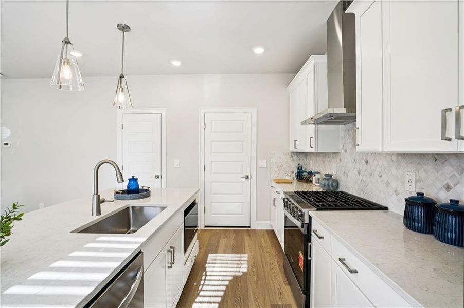 Furnished interior view inside a new home in Hemingway - Reserve Series, Cumming (Image 34). Furnished interior view inside a new home in Hemingway - Reserve Series, Cumming (Image 34).